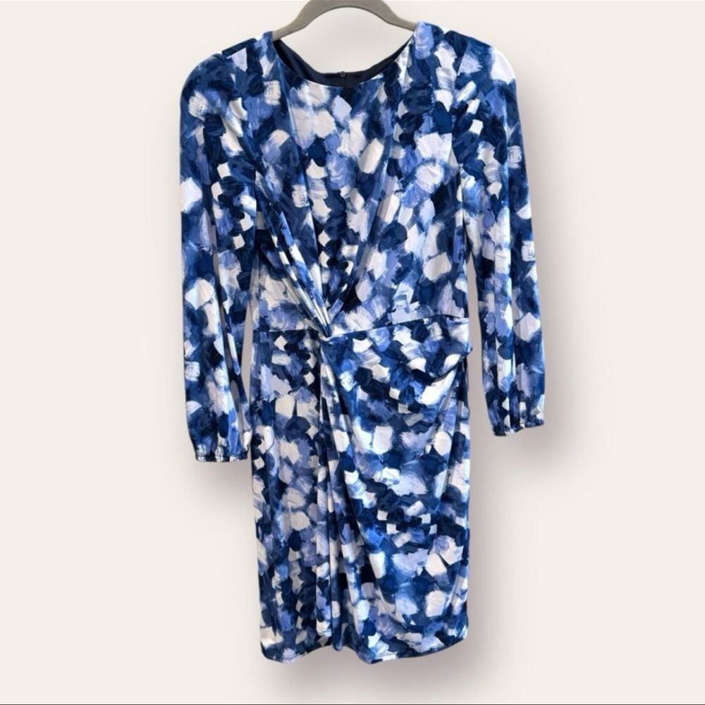 London Times Petites Blue Abstract Print Knot Front Dress – Size 4P - Picture 2 of 7